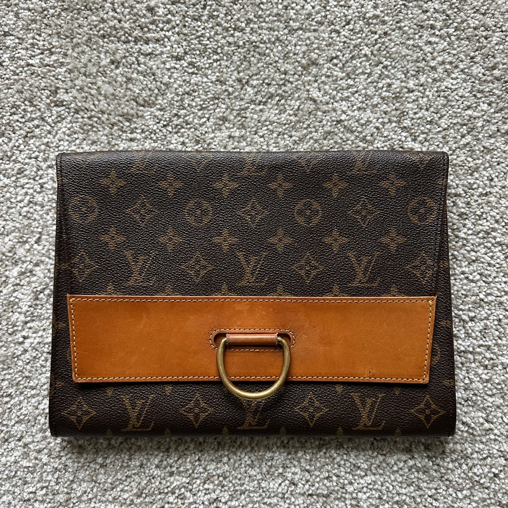 Louis Vuitton Monogram Pochette Lina Vintage